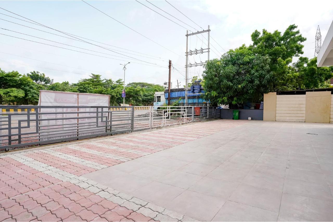 Fabhotel Swaraj Shirgaon  Dış mekan fotoğraf