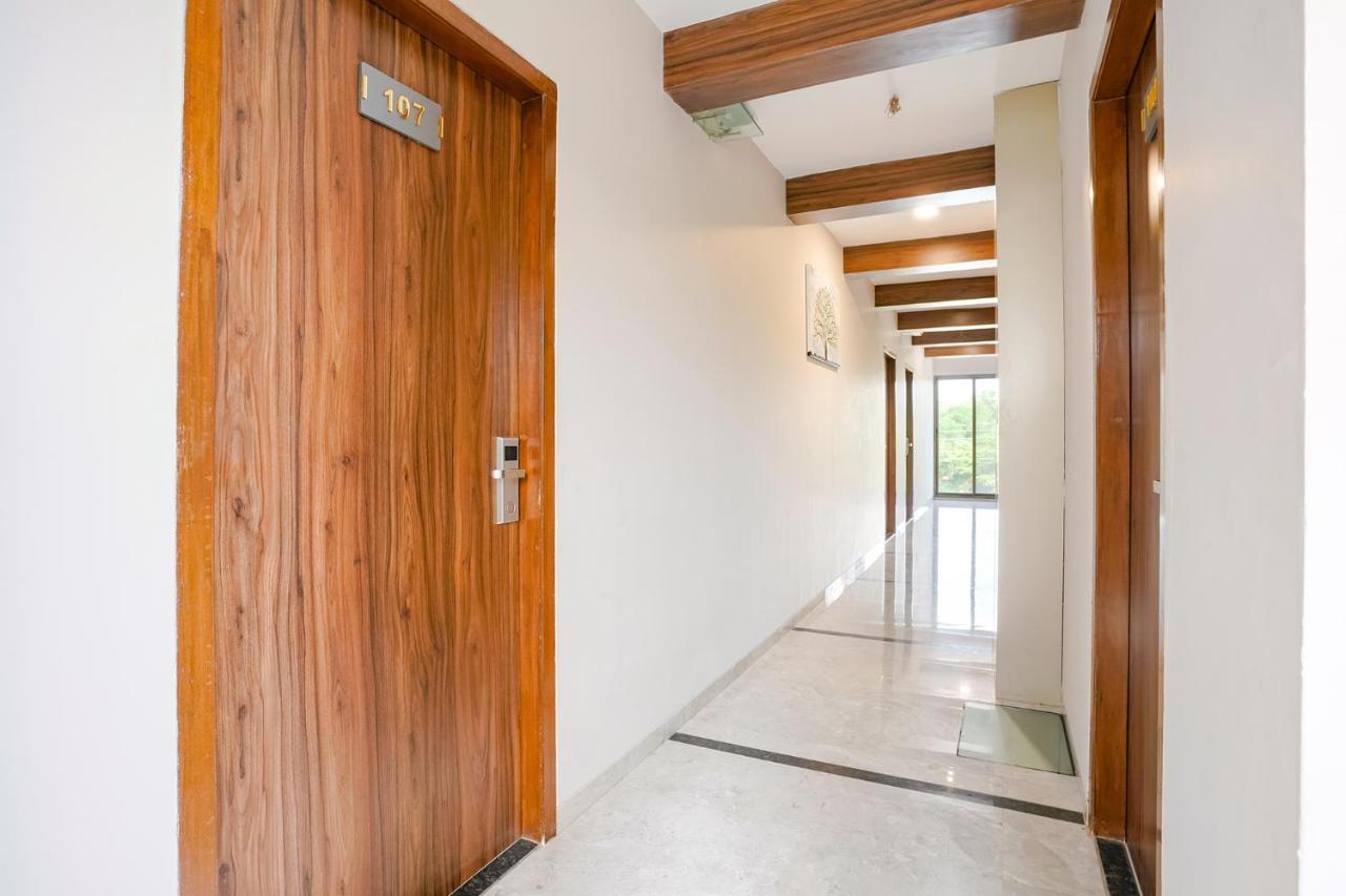 Fabhotel Swaraj Shirgaon  Dış mekan fotoğraf