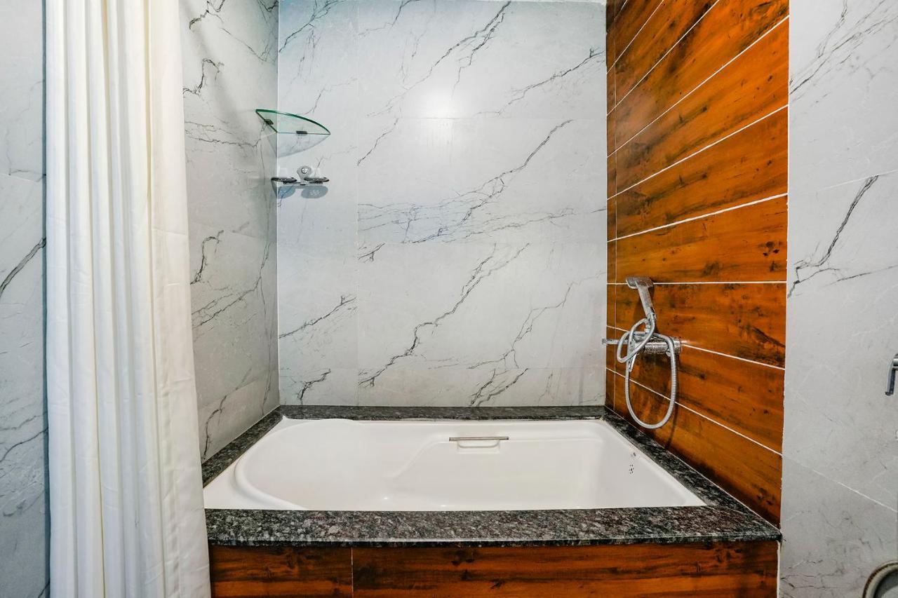 Fabhotel Swaraj Shirgaon  Dış mekan fotoğraf